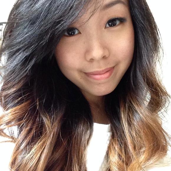 Meet your Posher, Carol - Picture 1 of 1